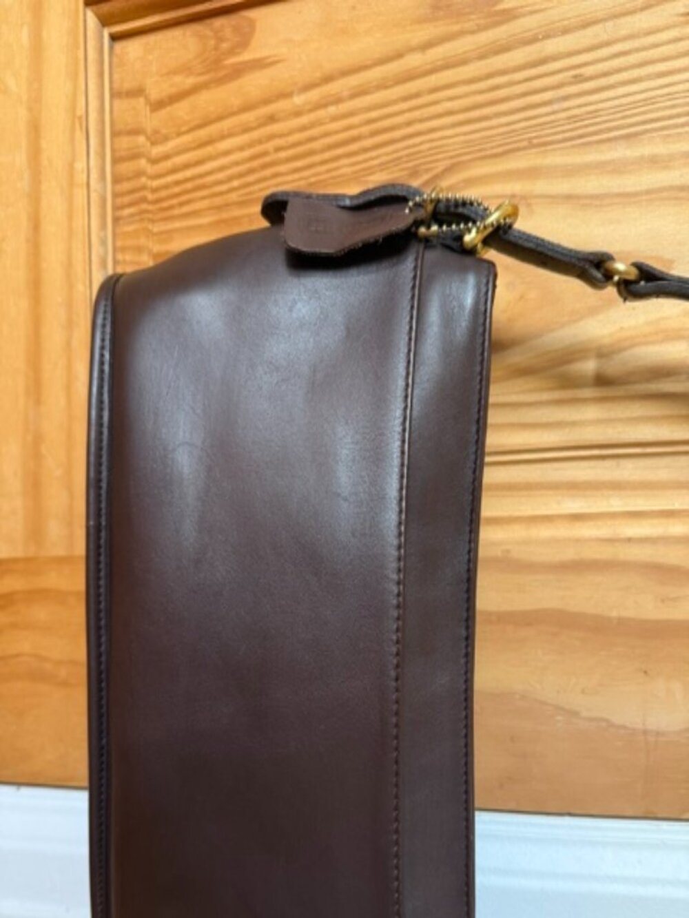 Vintage 1998 Coach 9802 Equestrian Zip Mahogany Leather Shoulder Bag USA